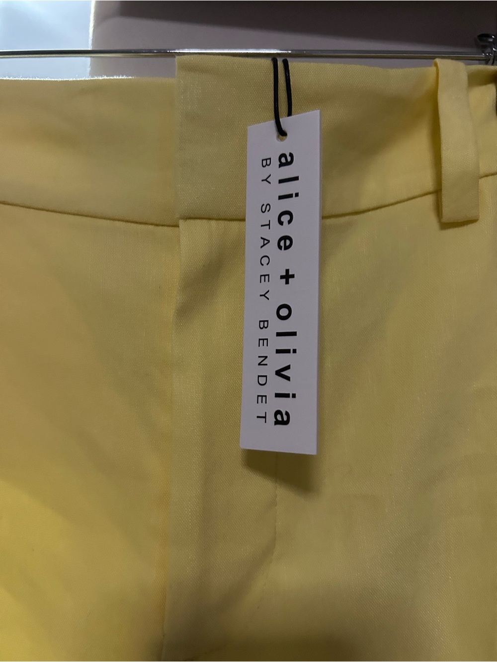 Alice + Olivia Lula Flare Pant - Pale Yellow - Picture 4 of 4